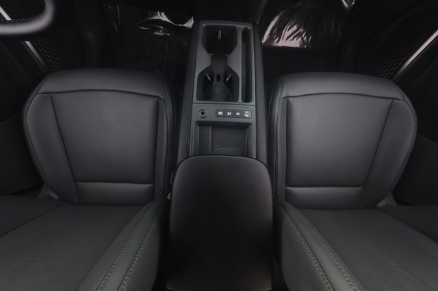 2026 Kia EV9 — photo 24 of 26