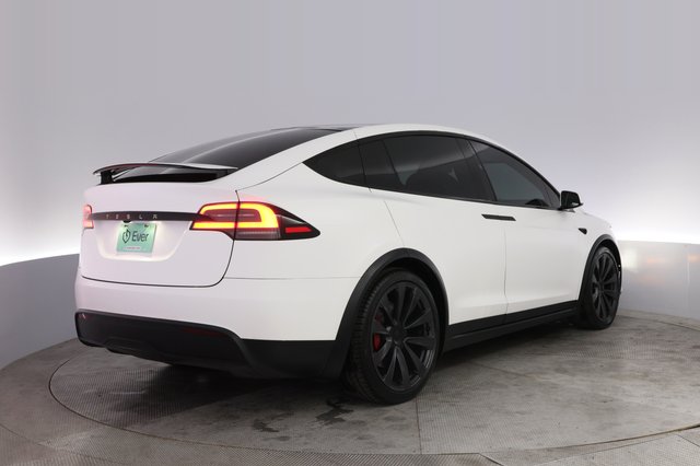 2023 Tesla Model X — photo 2 of 28