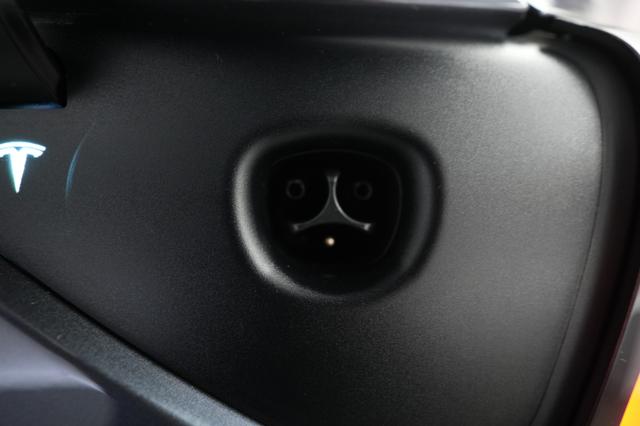 2023 Tesla Model Y — photo 8 of 23
