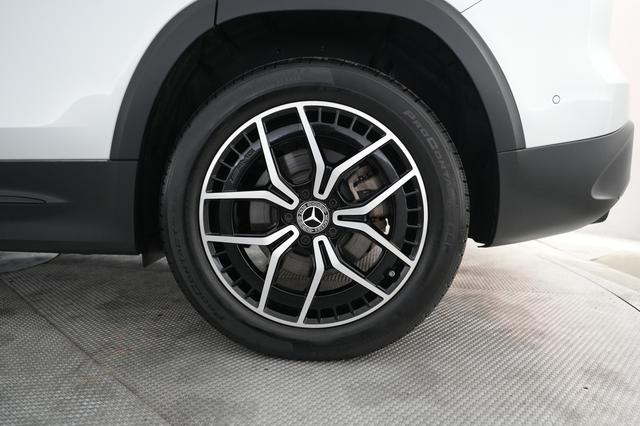 2023 Mercedes-Benz EQB — photo 7 of 22