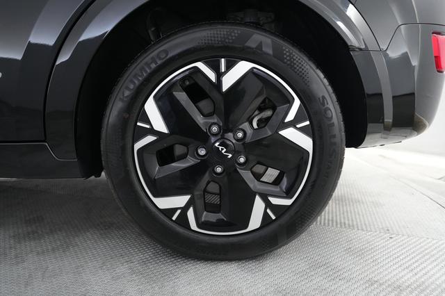 2024 Kia Niro EV — photo 7 of 26