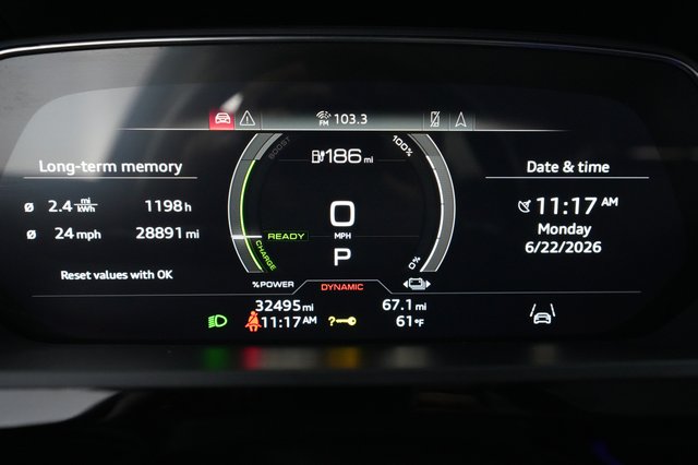 2021 Audi e-tron Sportback — photo 5 of 31
