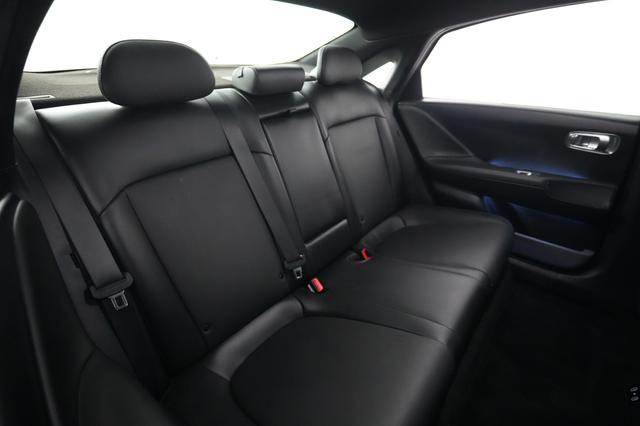 2023 Hyundai IONIQ 6 — photo 4 of 25