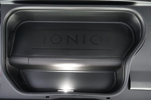 2023 Hyundai IONIQ 6 — photo 22 of 25