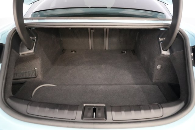 2023 Porsche Taycan — photo 6 of 22