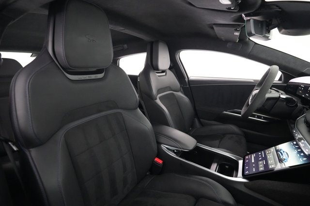 2024 Lucid Air — photo 18 of 26