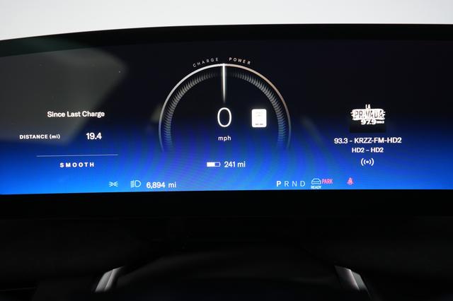 2024 Lucid Air — photo 5 of 26