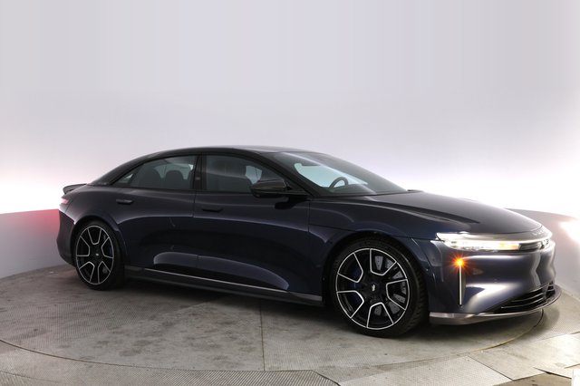 2024 Lucid Air — photo 11 of 26
