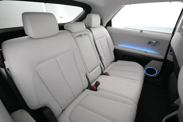 2024 Hyundai IONIQ 5 — photo 4 of 24