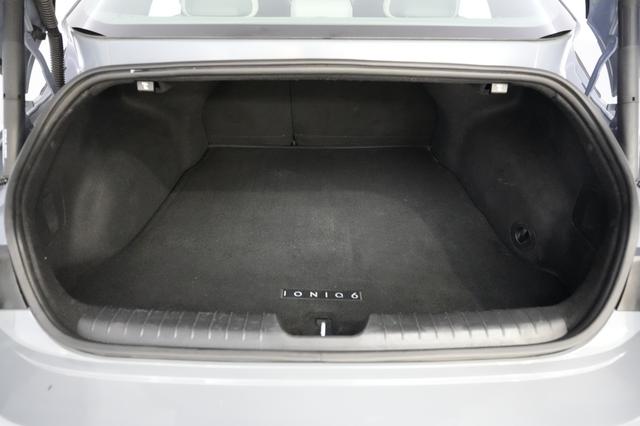 2024 Hyundai IONIQ 6 — photo 6 of 23