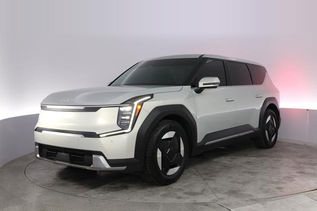 2024 Kia EV9 — VIN KNDAB5S19R6033526