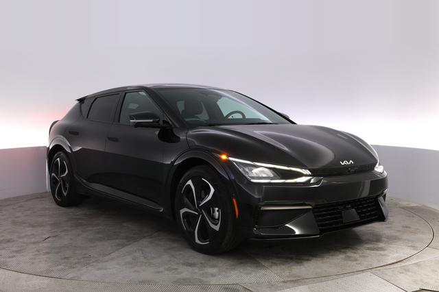 2024 Kia EV6 — photo 10 of 28