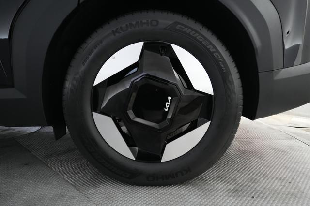 2026 Kia EV9 — photo 7 of 36