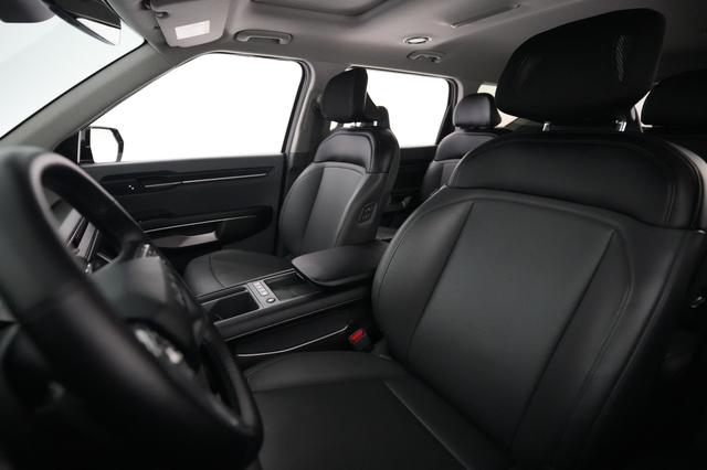 2026 Kia EV9 — photo 3 of 36
