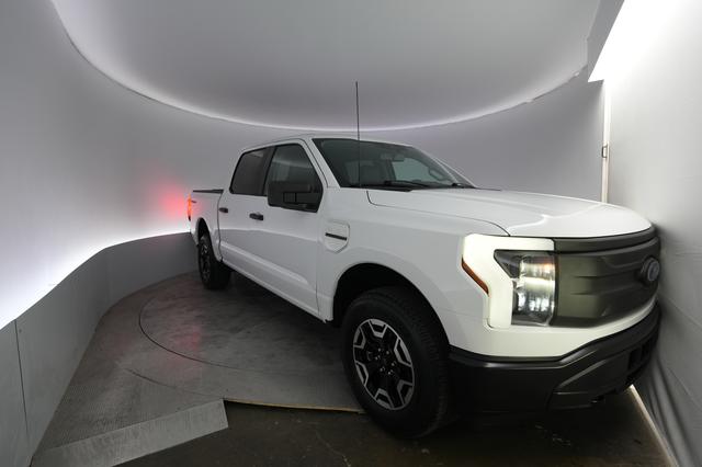2023 Ford F-150 Lightning — VIN 1FTVW1EL5PWG19326