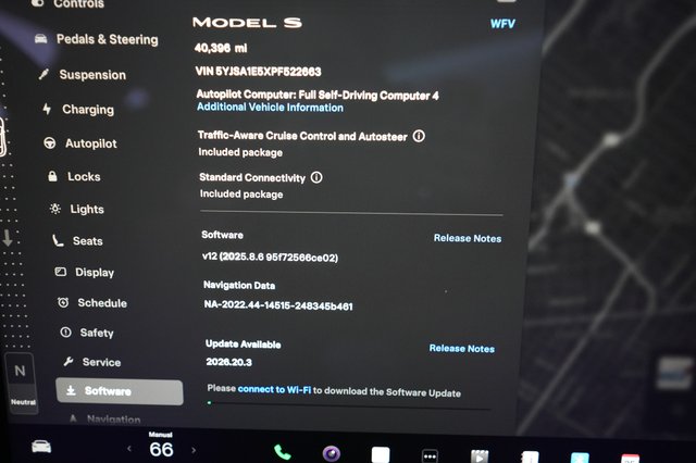 2023 Tesla Model S — photo 5 of 28