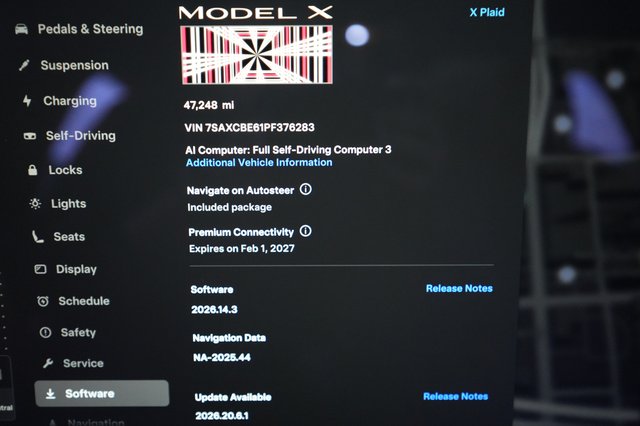 2023 Tesla Model X — photo 5 of 29