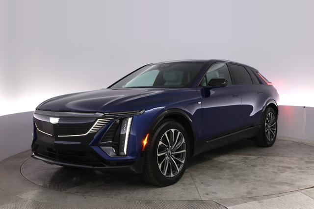 2024 Cadillac Lyriq — VIN 1GYKPTRK7RZ109178