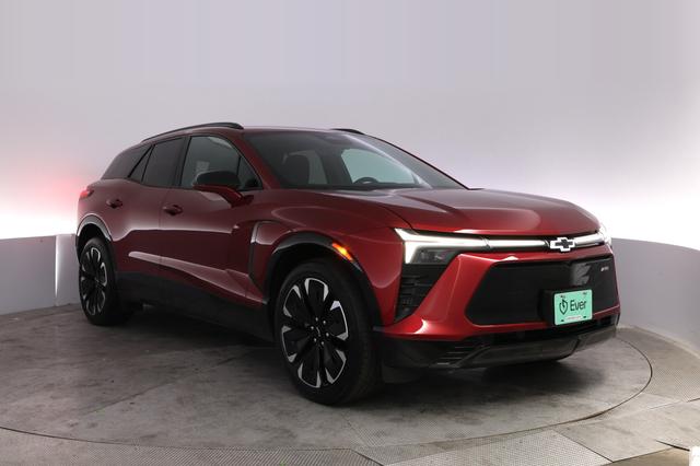 2024 Chevrolet Blazer EV — photo 10 of 24