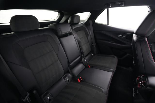 2024 Chevrolet Blazer EV — photo 4 of 24