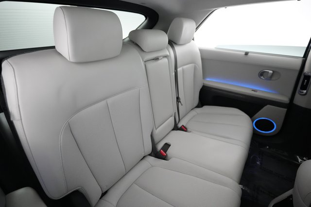 2024 Hyundai IONIQ 5 — photo 4 of 21