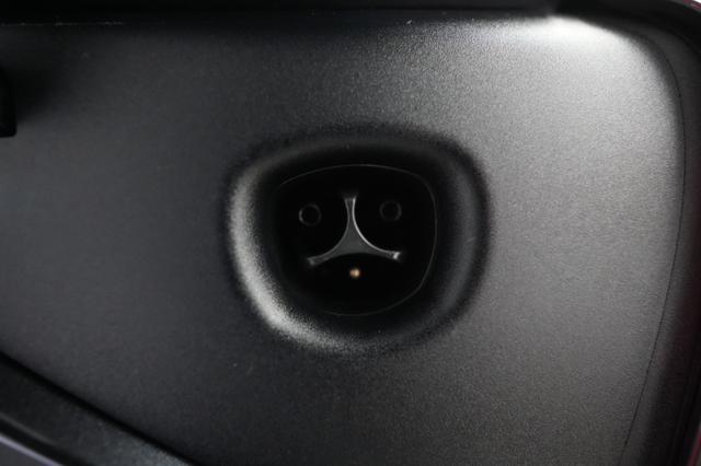 2025 Tesla Model 3 — photo 8 of 21