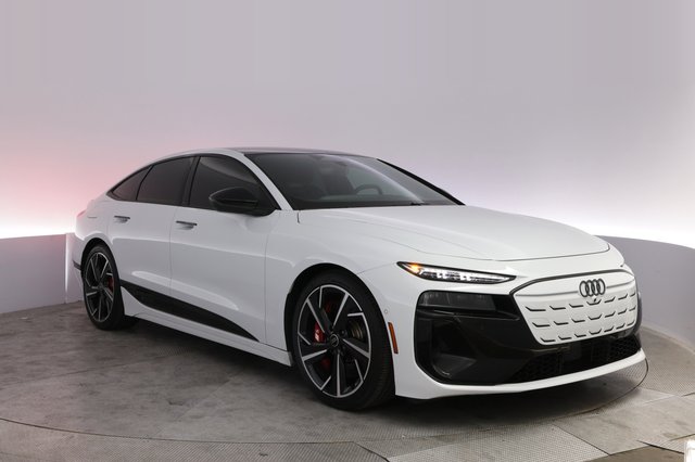 2025 Audi S6 e-tron — photo 10 of 29