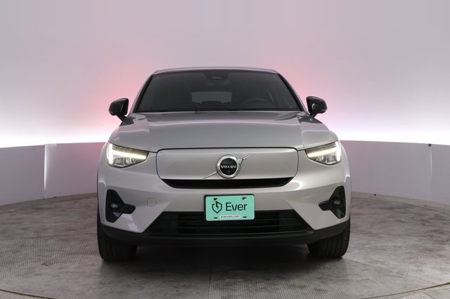2023 Volvo C40 Recharge — photo 9 of 26