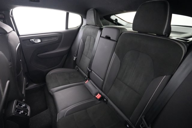 2023 Volvo C40 Recharge — photo 19 of 26