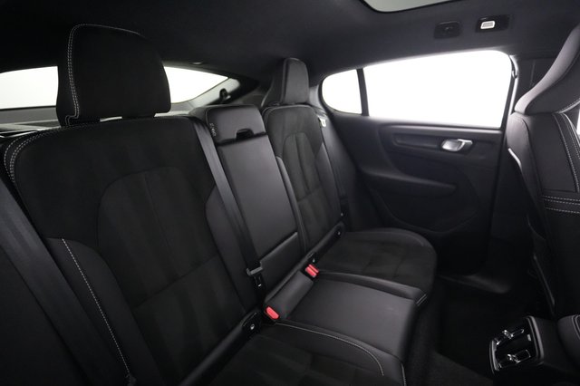 2023 Volvo C40 Recharge — photo 4 of 23