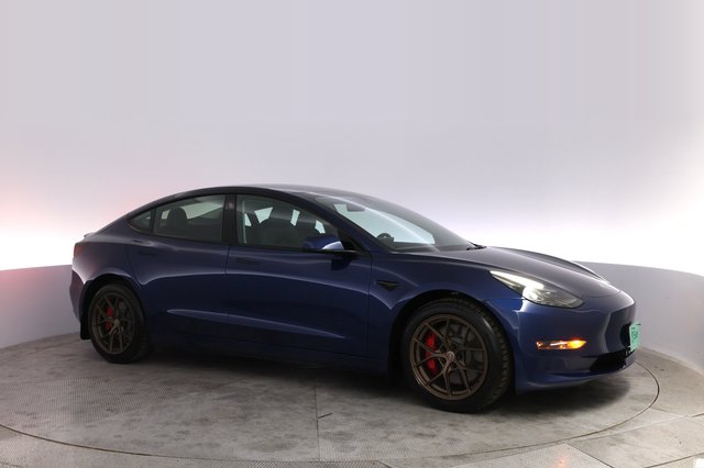 2023 Tesla Model 3 — photo 11 of 23