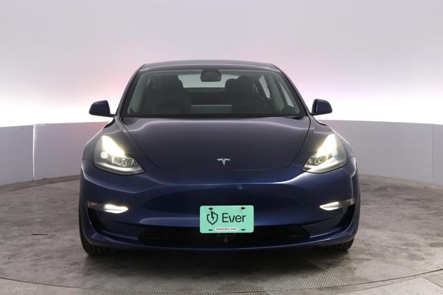 2023 Tesla Model 3 — photo 9 of 23