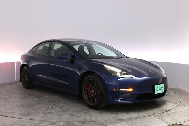 2023 Tesla Model 3 — photo 10 of 23