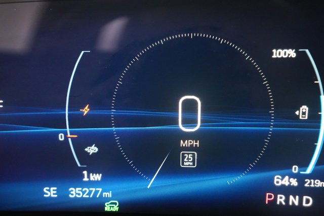 2024 Cadillac LYRIQ — photo 5 of 23