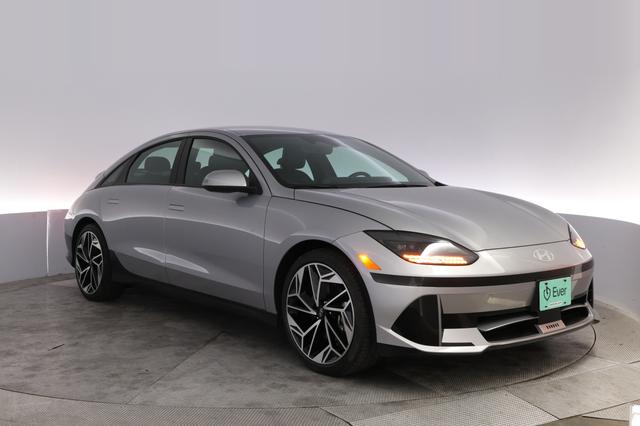 2024 Hyundai IONIQ 6 — photo 10 of 21