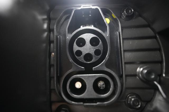 2024 Hyundai IONIQ 6 — photo 8 of 21