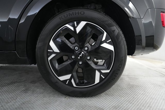 2024 Kia Niro EV — photo 7 of 27