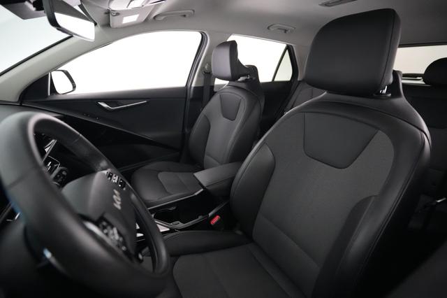 2024 Kia Niro EV — photo 3 of 27