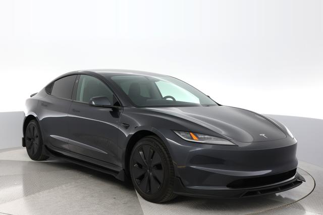 2025 Tesla Model 3 — photo 9 of 23