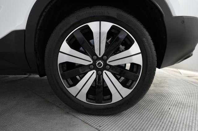 2023 Volvo C40 Recharge — photo 7 of 22