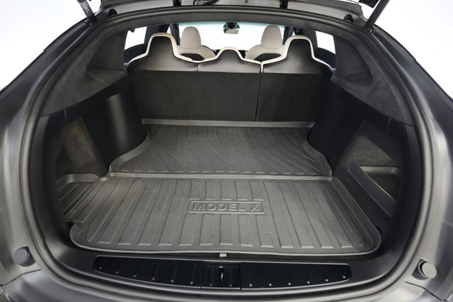 2024 Tesla Model X — photo 6 of 32