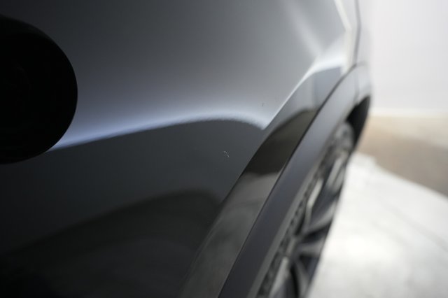 2024 Tesla Model X — photo 21 of 32