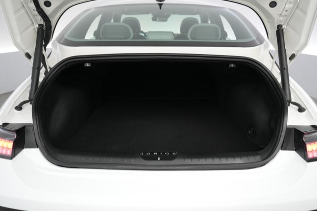 2024 Hyundai IONIQ 6 — photo 6 of 21