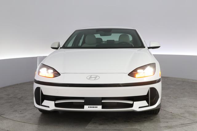 2024 Hyundai IONIQ 6 — photo 9 of 21