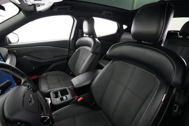 2025 Ford Mustang Mach-E — photo 3 of 21
