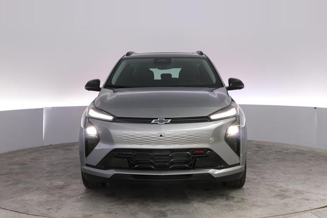2027 Chevrolet Bolt — photo 9 of 23
