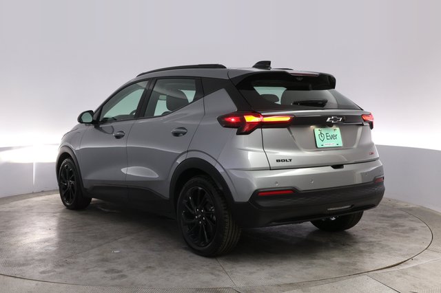 2027 Chevrolet Bolt — photo 13 of 23