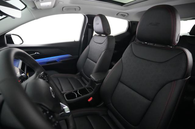 2027 Chevrolet Bolt — photo 3 of 23