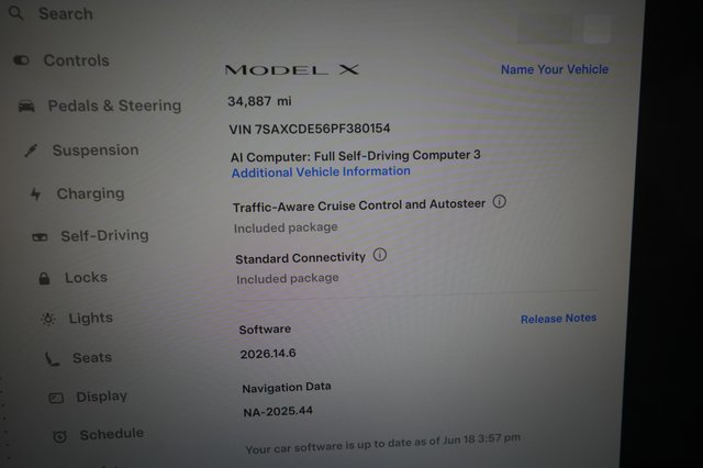 2023 Tesla Model X — photo 5 of 21