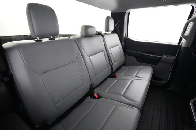 2022 Ford F-150 Lightning — photo 4 of 23